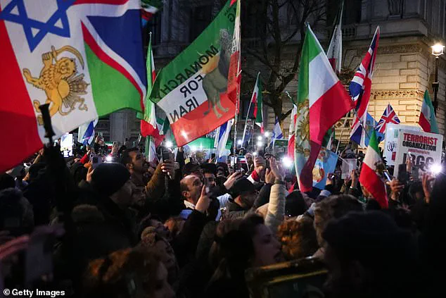 Trump Issues Stark Warning to Iran Amid Brutal Crackdown: U.S. Considers Strong Options as Tensions Escalate