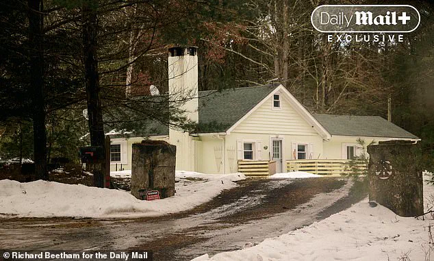 US Marshals Raid Home of Timothy Busfield and Melissa Gilbert in Upstate New York Hours After Actor's Surrender in Albuquerque