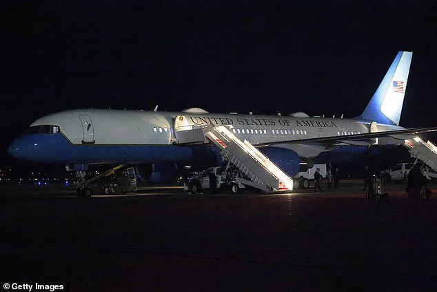 White House Provides Restricted Access to Air Force One Incident Details, Citing Ongoing Qatari Jet Retrofit