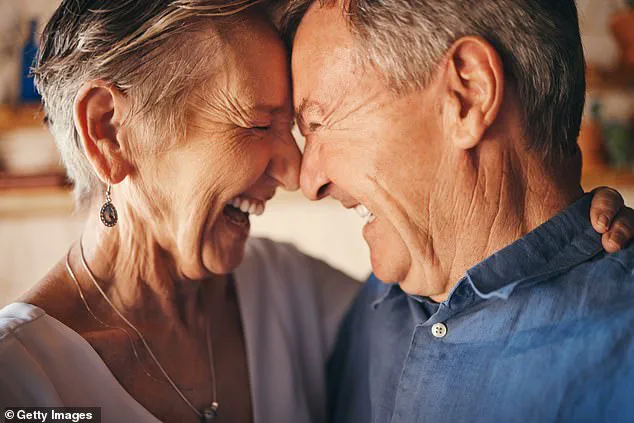 Art Therapy Transforms Dementia Care, Study Reveals Significant Agitation Reductions