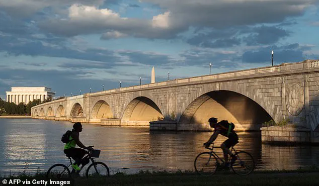 Trump's Triumphal Arch to Rise to 250 Feet, Becoming One of DC's Tallest Monuments