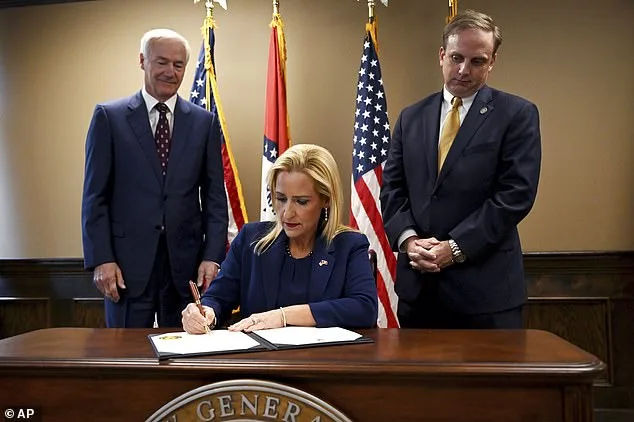 Arkansas Lieutenant Governor's Resurfaced 2007 Emails Reveal Crude Jokes Contradicting Her Conservative Image