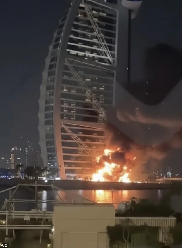 Dubai's LuLu Hypermarket Turns into Panic Buying Battlefield Amid Iranian Missile Crisis