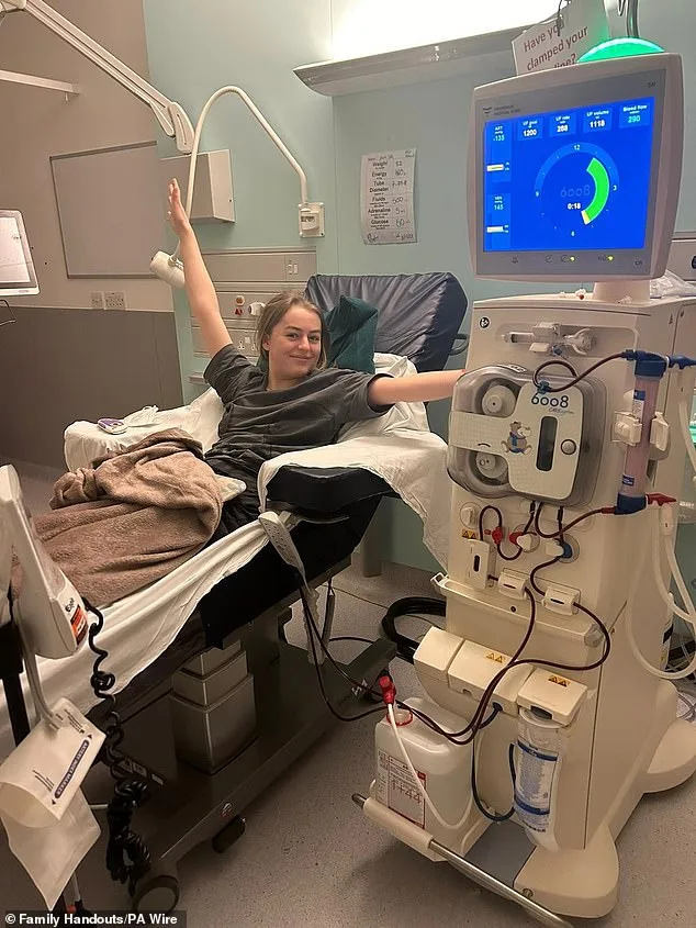 Local Newspaper Ad Sparks Hope in Fight Against Teen's E. coli-Induced Kidney Failure