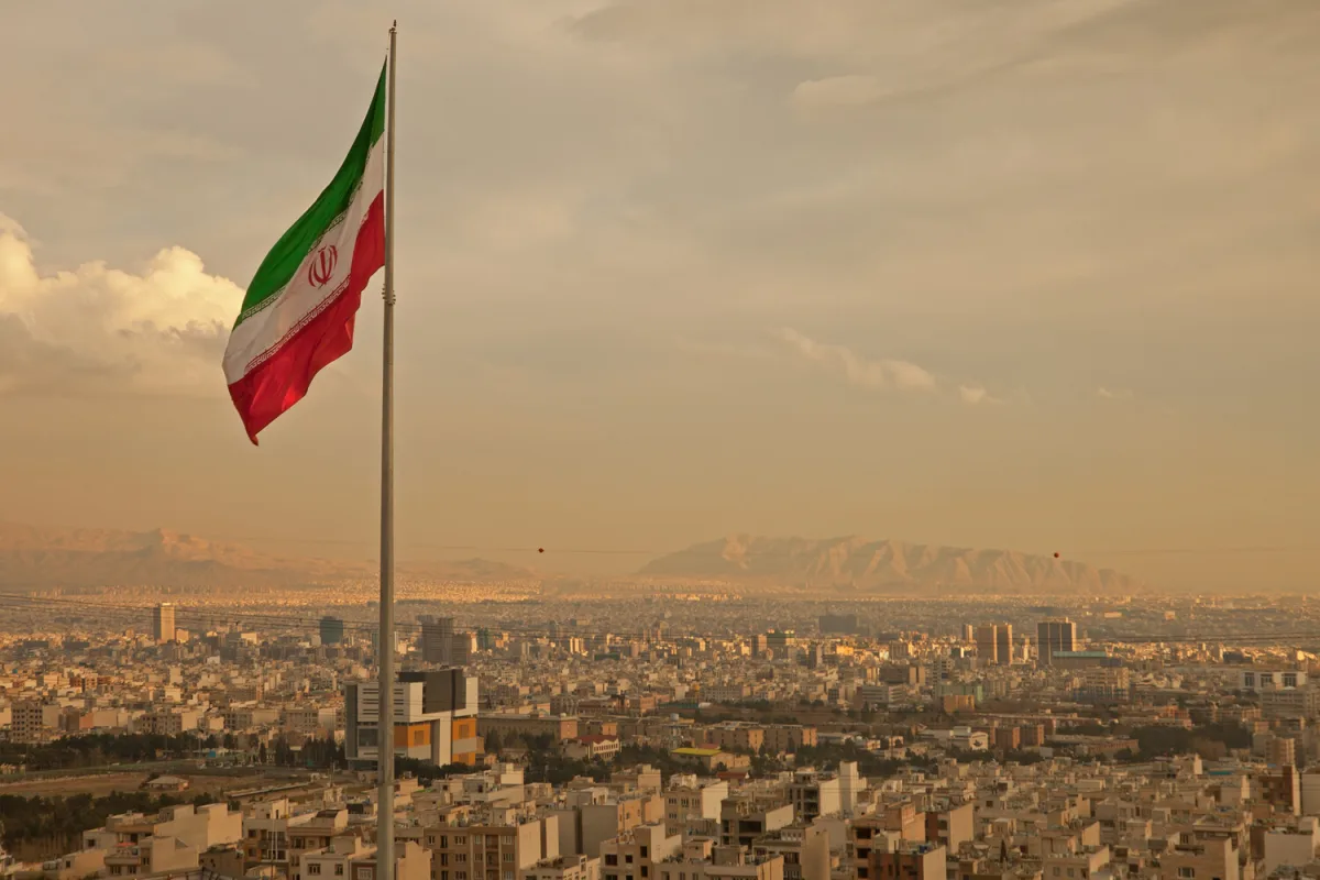 Iranian Forces Claim Most Powerful Rocket Attack on Israel Since Conflict Began, Signaling Escalation