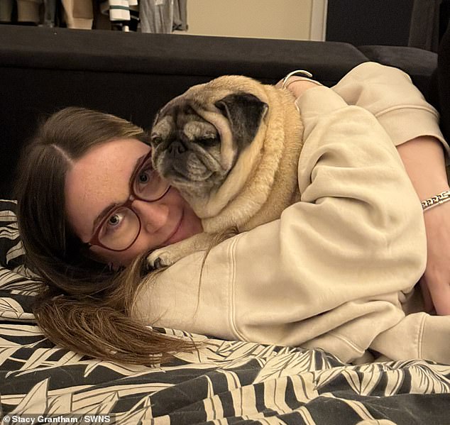 Teen Lexi Brown paralyzed after severe flu infection and stroke.